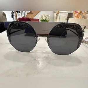 Fendi used sunglasses